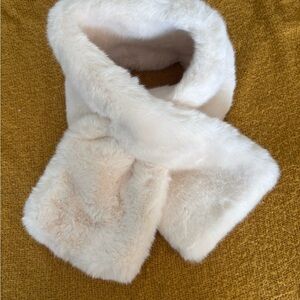 Chico's Soft Faux Fur Scarf in Cream